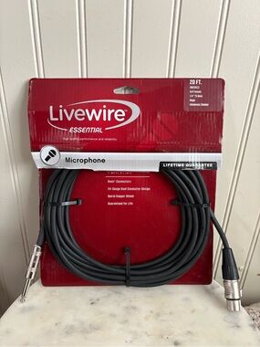 NEW Livewire 20’ Microphone Cord/Cable XLR Female/1/4” TS Male Music Performance